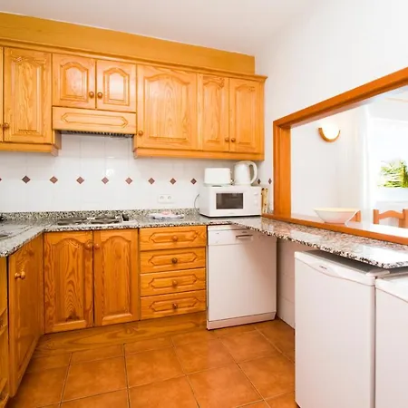 Villa Lovely Los Mojones Villa Casa Jasmine Heated Pool Short Walk To Beach Puerto Del Carmen Puerto del Carmen (Lanzarote)