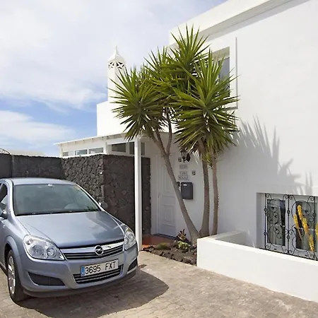 Lovely Los Mojones Villa Casa Jasmine Heated Pool Short Walk To Beach Puerto Del Carmen Villa *